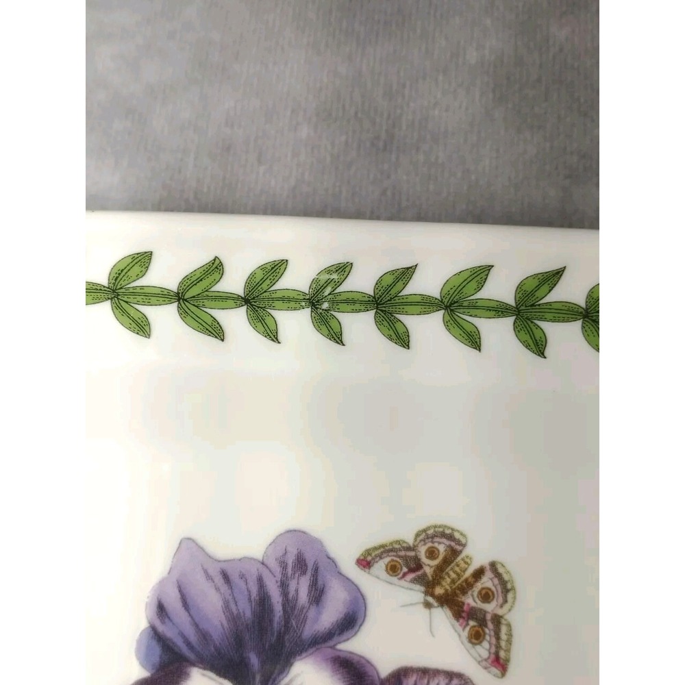2 Portmeirion Botanic Garden Primrose & Pansy 7" Square Plates Butterflies - Picture 9 of 9